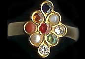 22kt Gold ladies navaratna ring